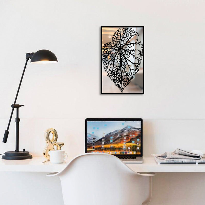 Merror Patterned Leaf Metal Wall Art