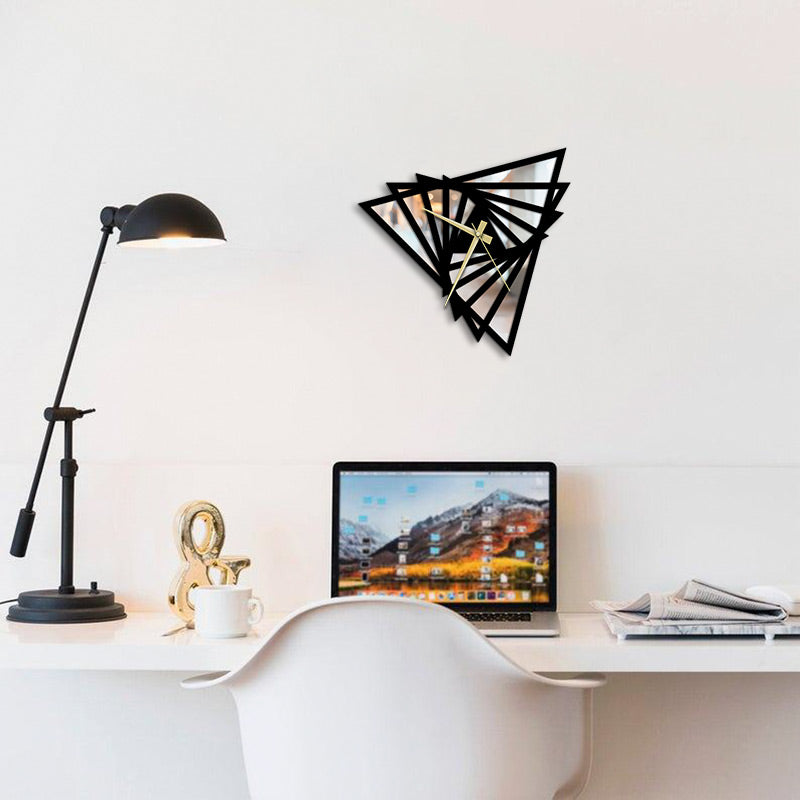 Prism Metal Wall Clock Merror