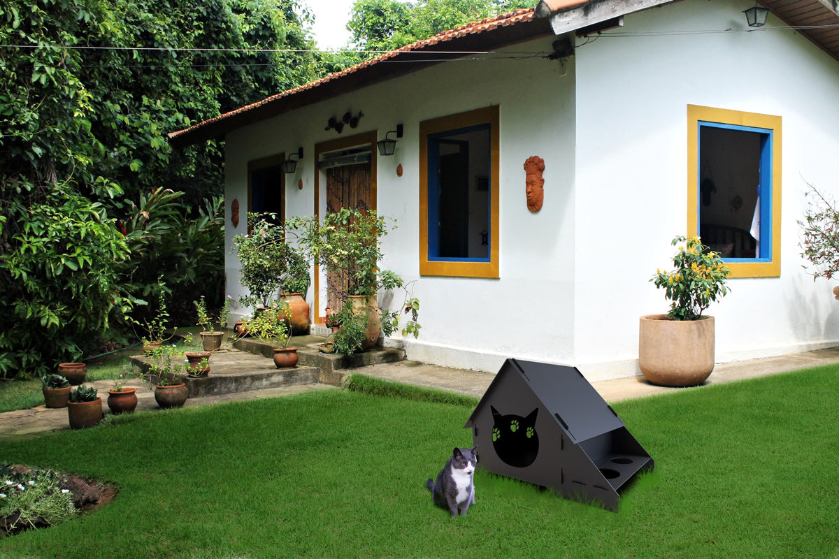 WiseDec Wooden Cat House