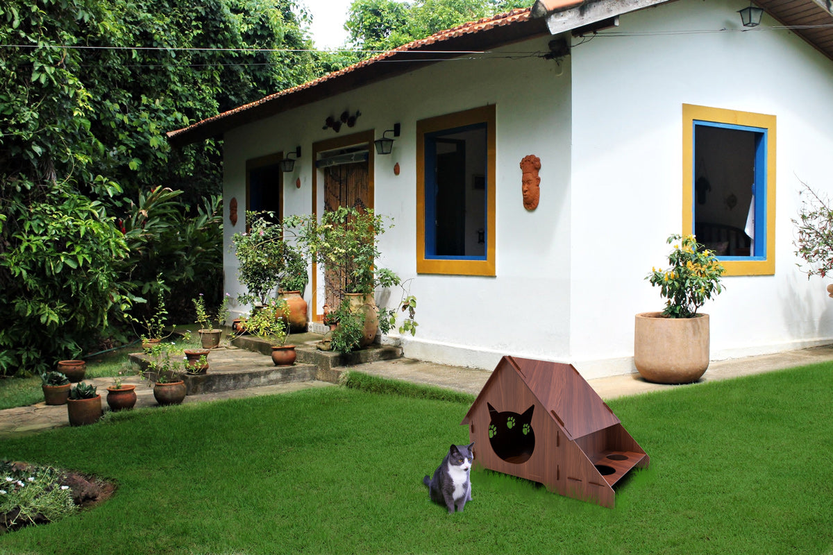 WiseDec Wooden Cat House