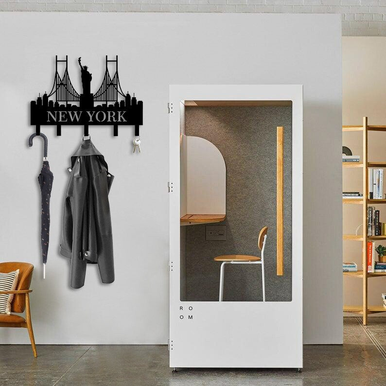 New York Metal Hanger Metal Wall Art