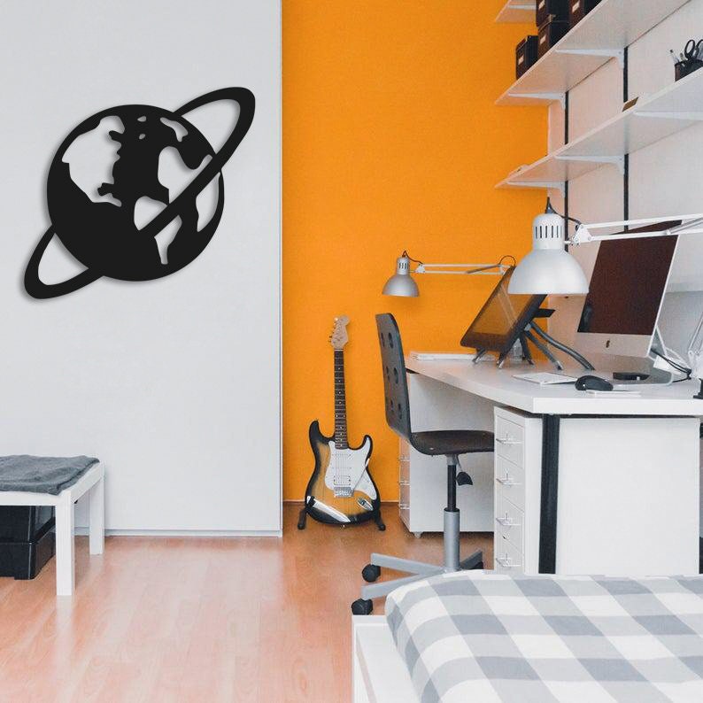Saturn Metal Wall Painting