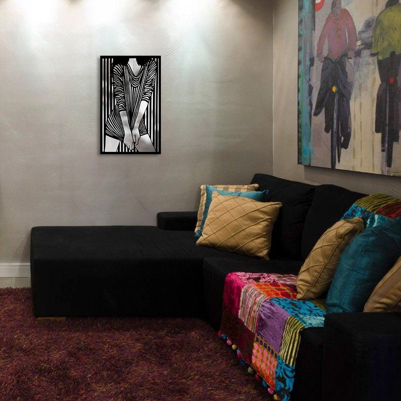 Women Merror Metal Wall Painting
