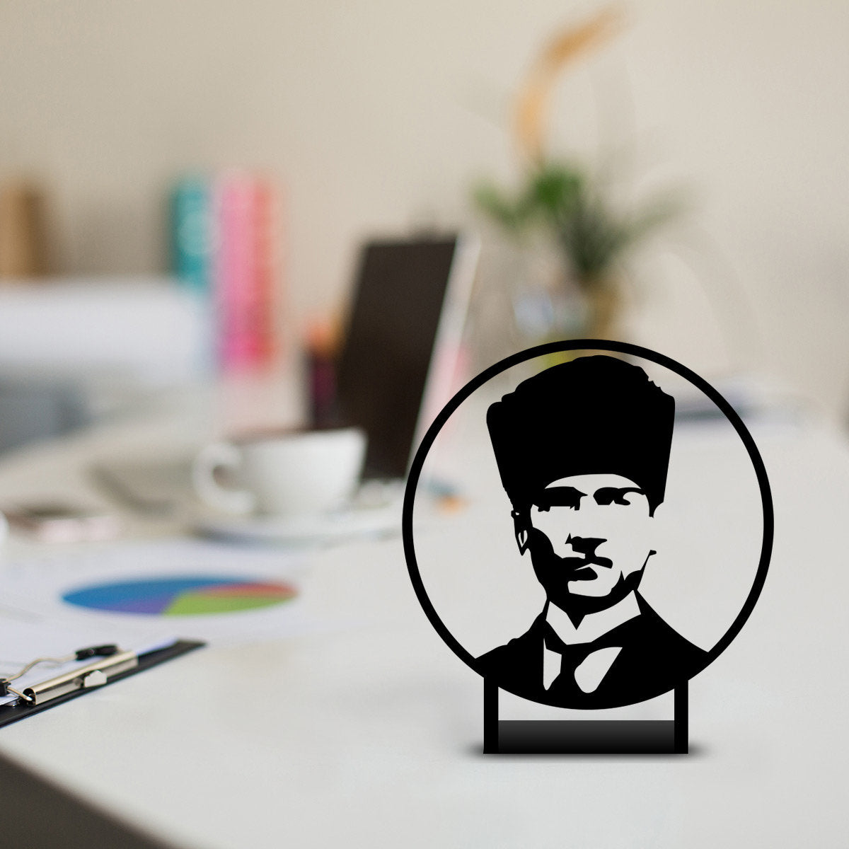 Atatürk V1 Metal Masa Dekoru Merror