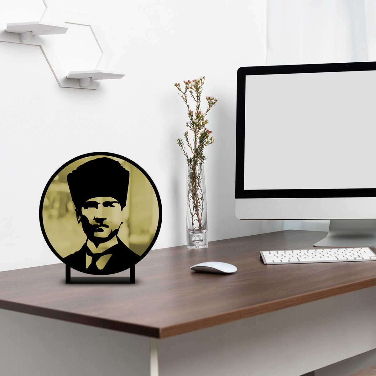 Atatürk V1 Metal Masa Dekoru Merror