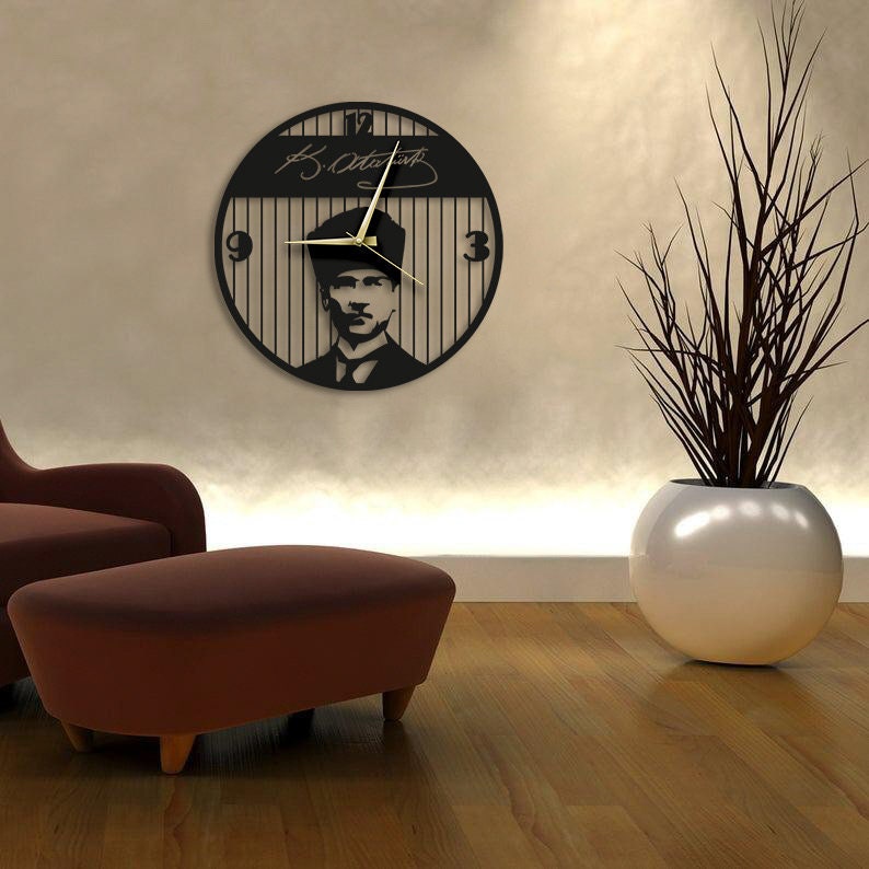 Atatürk Metal Duvar Saati