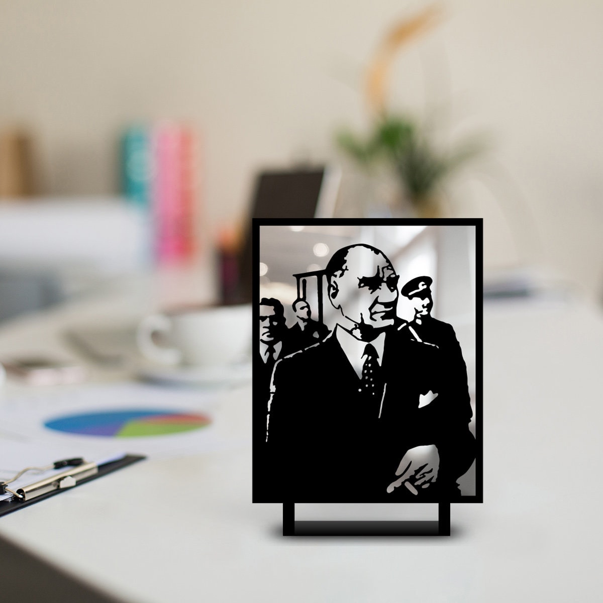Atatürk V3 Metal Merror Masa Üstü Dekor