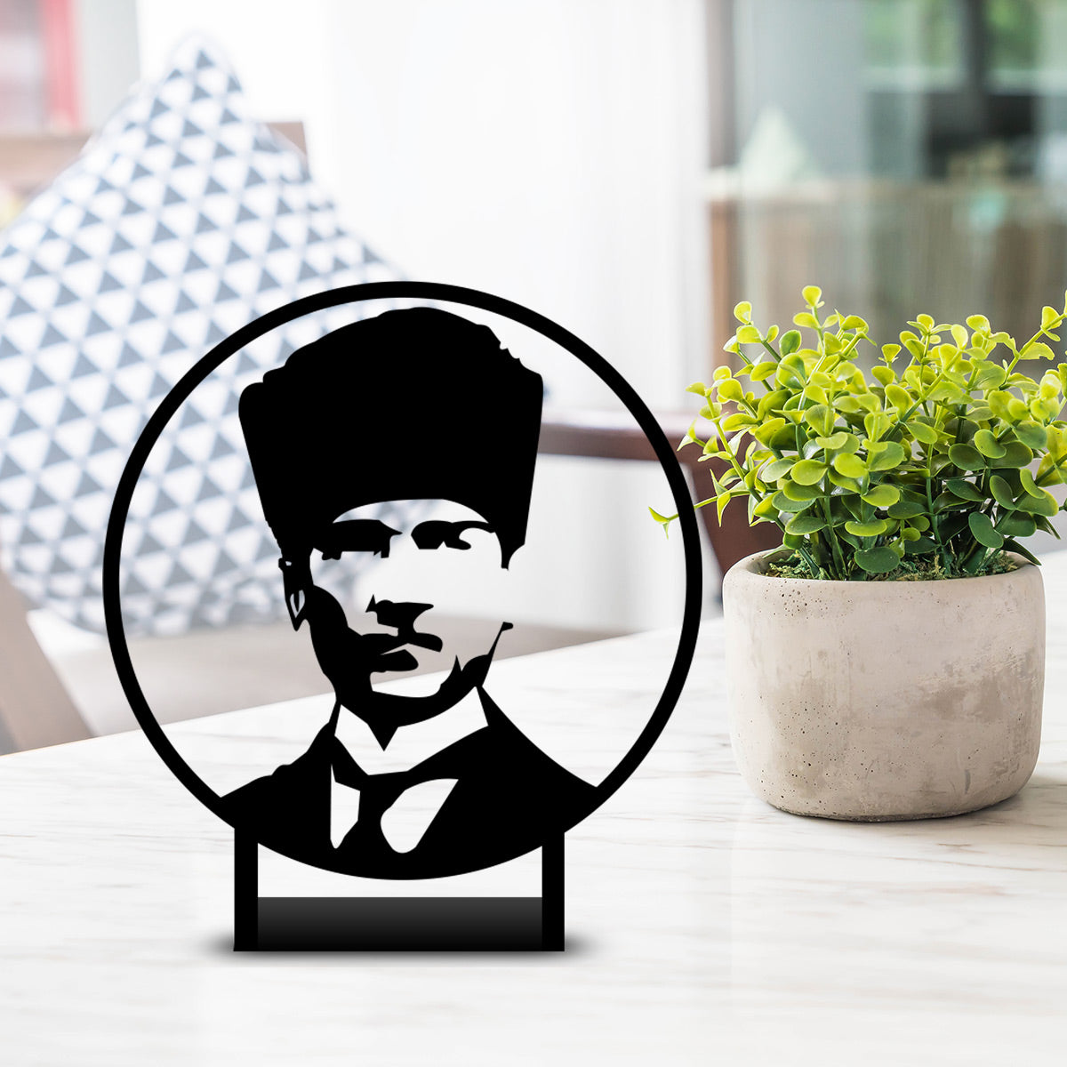 Atatürk V1 Metal Masa Dekoru Merror
