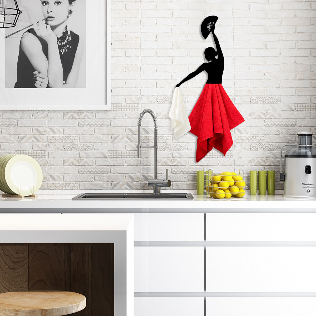 Flamenko V2 Metal Towel Rack