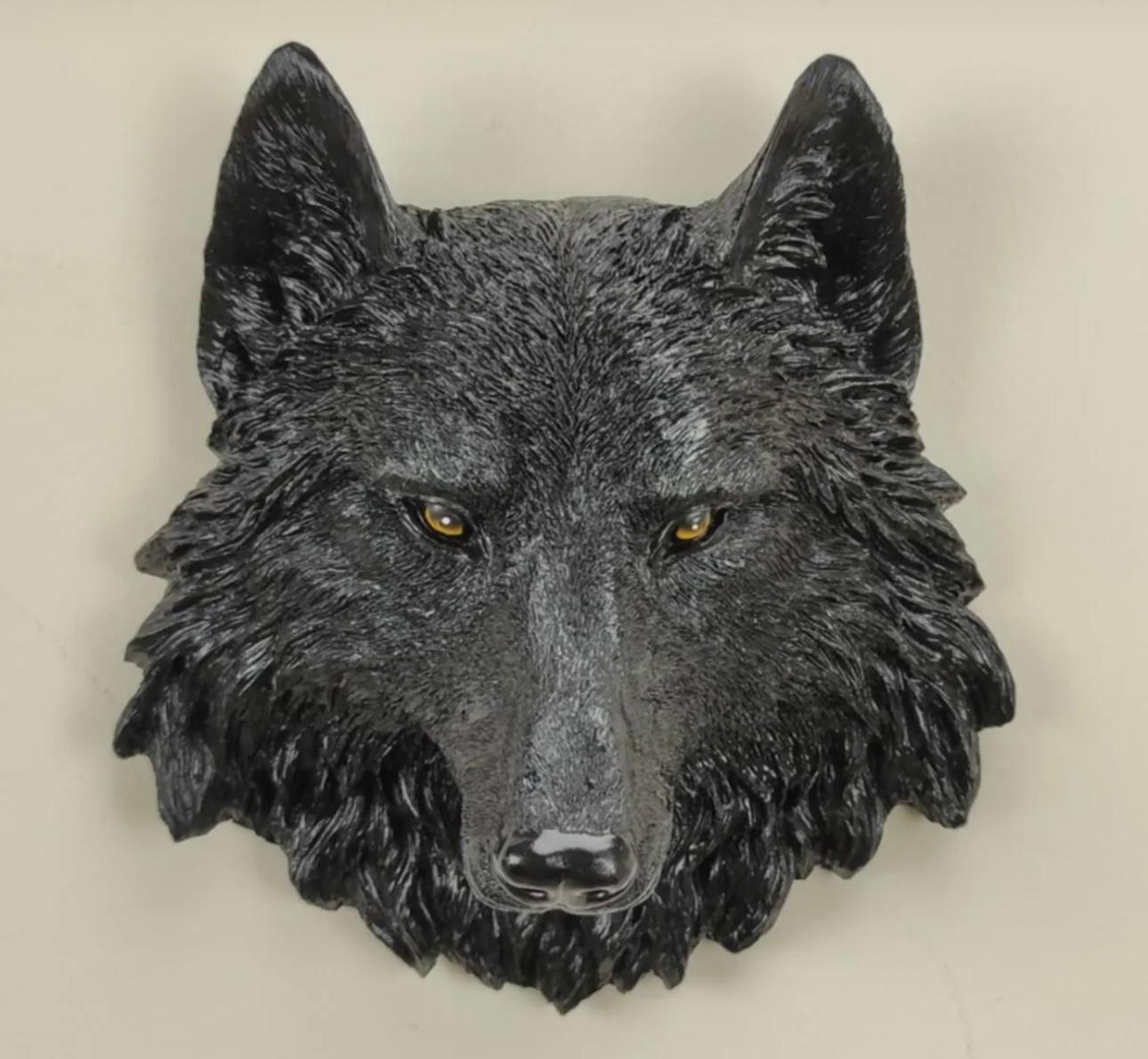 Balck Wolf Sculpture 8.66 inches